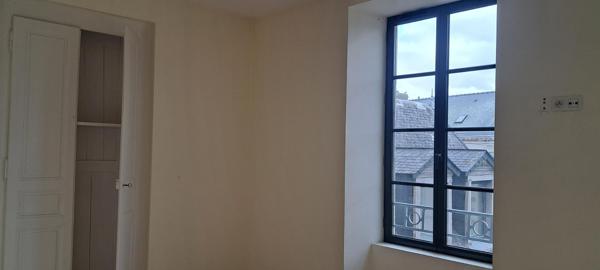 Local commercial 566 m2 , Evron Local commercial 566 m2 , Evron