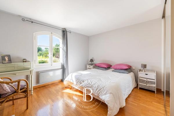 Aix-en-Provence, Maison 5 Chambres -  290 m² à vendre