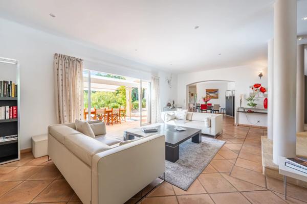 Aix-en-Provence, Maison 5 Chambres -  290 m² à vendre
