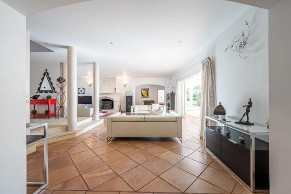 Aix-en-Provence, Maison 5 Chambres -  290 m² à vendre