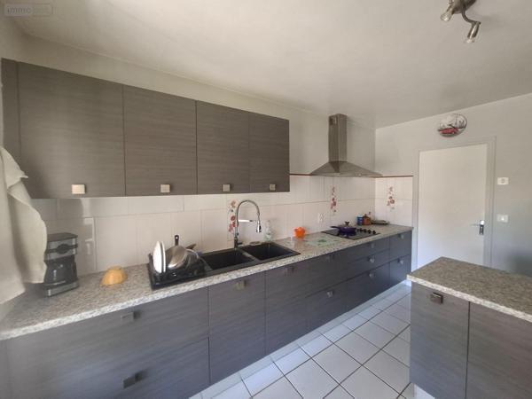 Maison à vendre à Salignac-Eyvigues en Dordogne (24590), ref : 18113/119