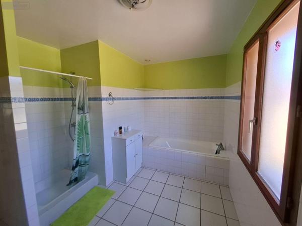 Maison à vendre à Salignac-Eyvigues en Dordogne (24590), ref : 18113/119