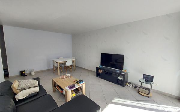 Appartement à vendre    4 pièces • 84,72 m2 Neuilly-sur-Marne