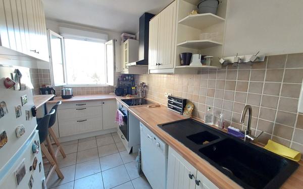 Appartement à vendre    4 pièces • 84,72 m2 Neuilly-sur-Marne