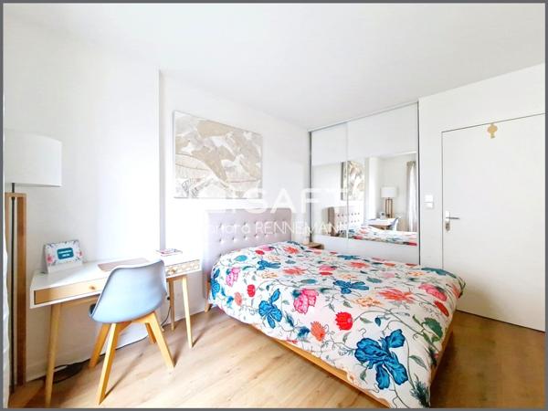 FAUBOURG SUPERBE 3P CLAIR ET CALME, SEJOUR 27 m2.