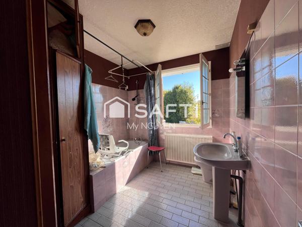 Maison lumineuse à FLEAC avec jardin