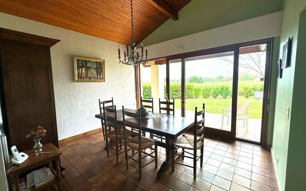 Maison à vendre    6 pièces •  Narrosse