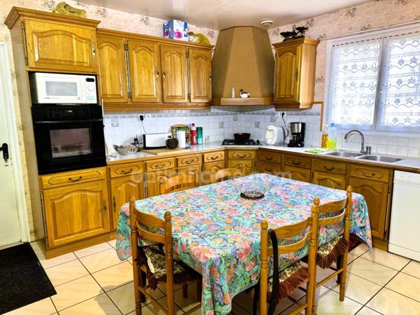 Maison à vendre 6 pièces CREVECOEUR EN AUGE (14)