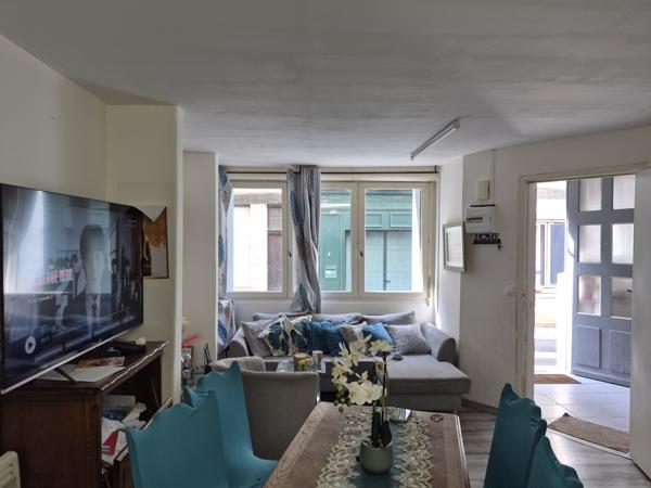 Immeuble de rapport – 3 appartements loués – Centre-ville de Châtellerault