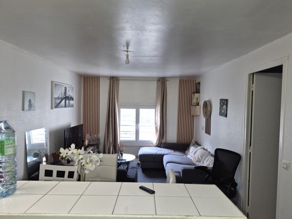 Immeuble de rapport – 3 appartements loués – Centre-ville de Châtellerault