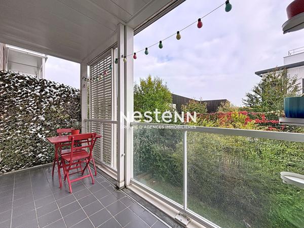 ISSY LES MOULINEAUX - QUARTIER FORT D'ISSY - Appartement 4 pièces avec 3 chambres et une terrasse