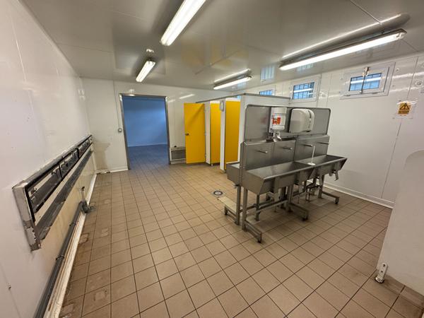 Bâtiment de 1600m² à Agneaux