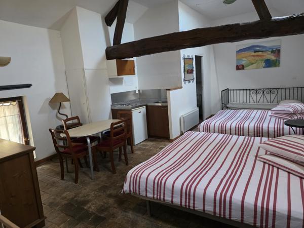 Milly-la-Forêt (91490) Ensemble immobilier – Habitation principale + gîte possible