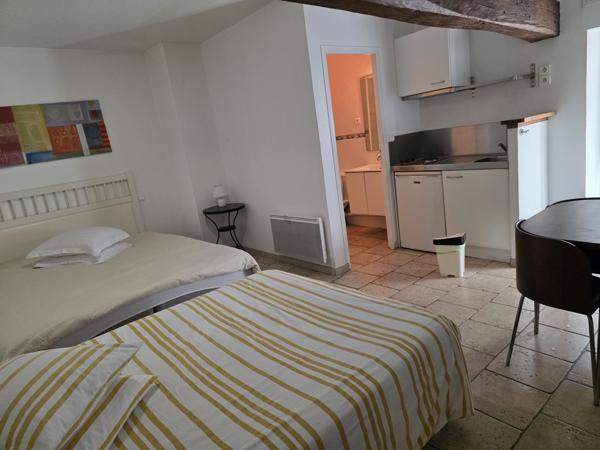 Milly-la-Forêt (91490) Ensemble immobilier – Habitation principale + gîte possible