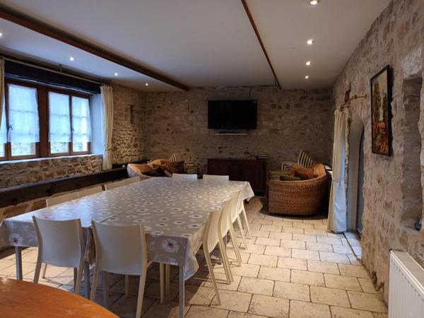 Milly-la-Forêt (91490) Ensemble immobilier – Habitation principale + gîte possible