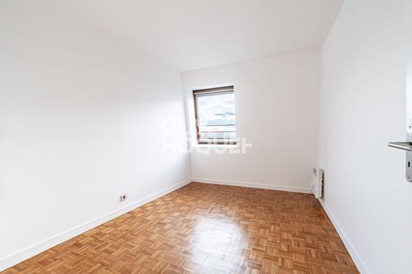 4 PIECES DERNIER ETAGE AVEC CAVE ET PARKING