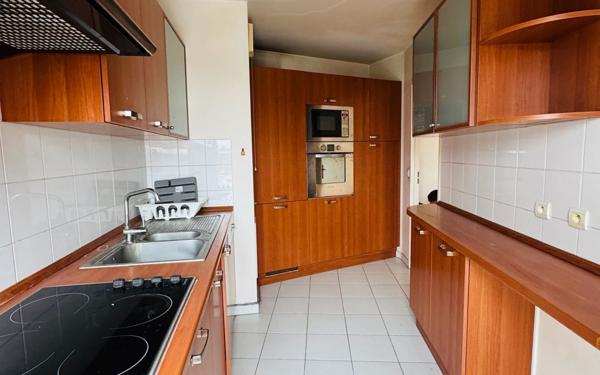 Appartement à vendre    2 pièces • 50,48 m2 Le Raincy