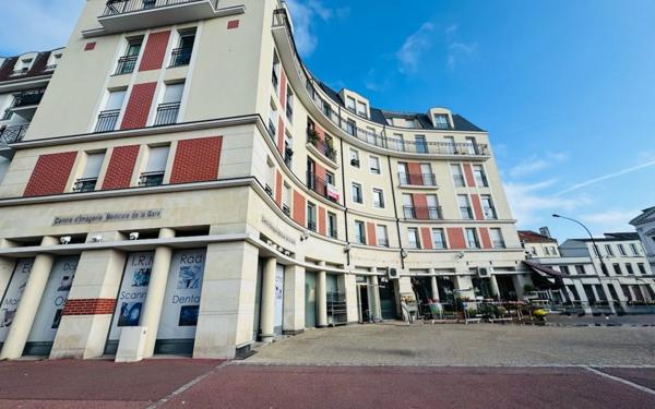 Appartement à vendre    2 pièces • 50,48 m2 Le Raincy