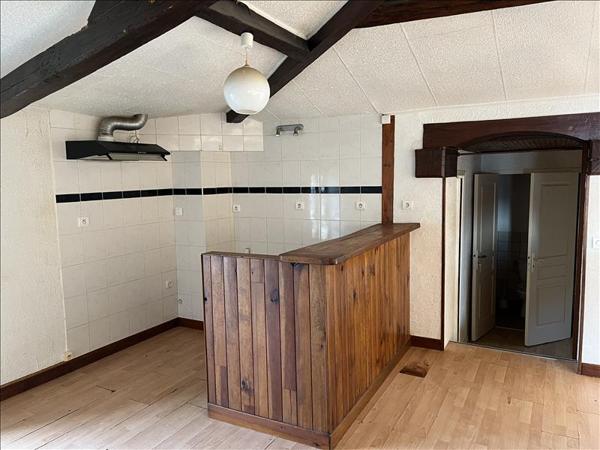 Immeuble à vendre |  Cognac |  150 m²
