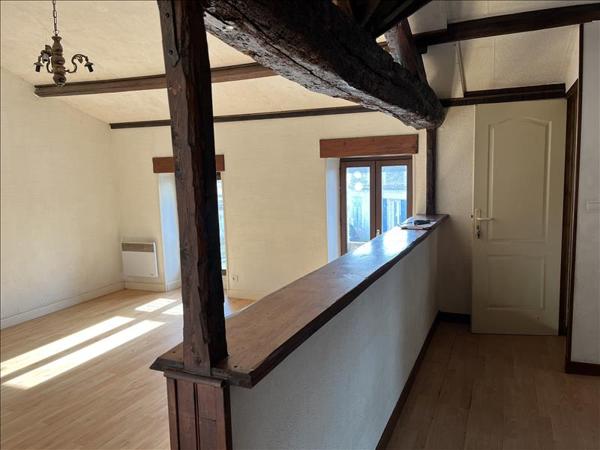 Immeuble à vendre |  Cognac |  150 m²