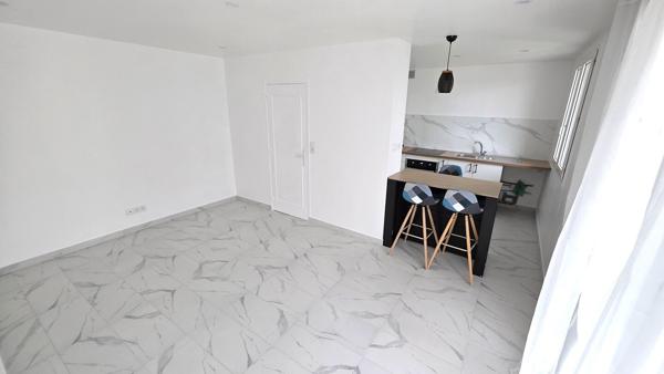 Appartement T3, refait à neuf, proche Hôpital.