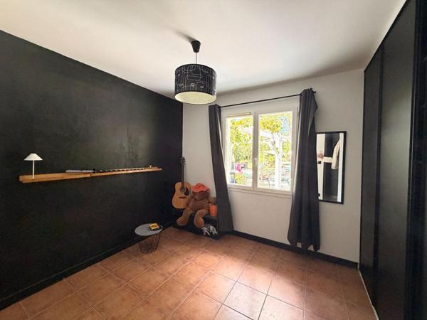 Maison Salles hyper centre 5 chambres 127m² + piscine sur 1600m² de terrain