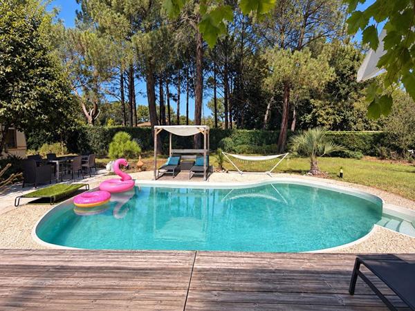 Maison Salles hyper centre 5 chambres 127m² + piscine sur 1600m² de terrain
