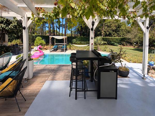 Maison Salles hyper centre 5 chambres 127m² + piscine sur 1600m² de terrain