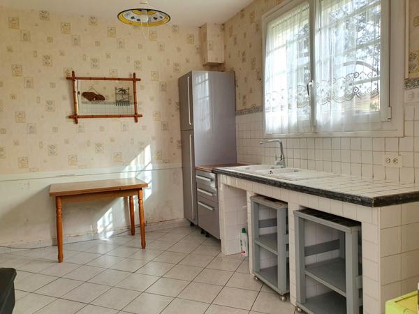 Maison  5 pièce(s)  3 chambre(s)  94.3 m²