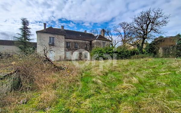 Maison à vendre    13 pièces •  Laferté-sur-Aube