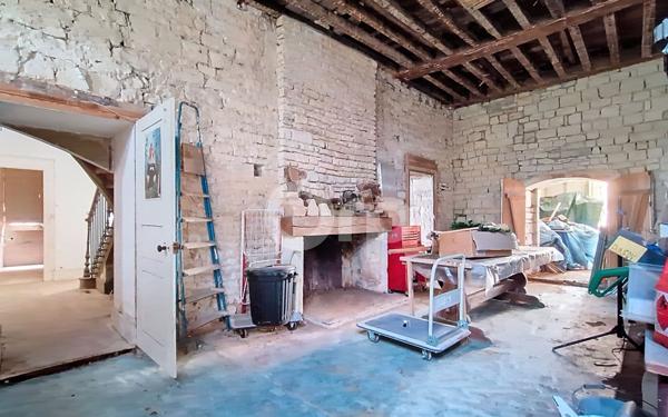 Maison à vendre    13 pièces •  Laferté-sur-Aube