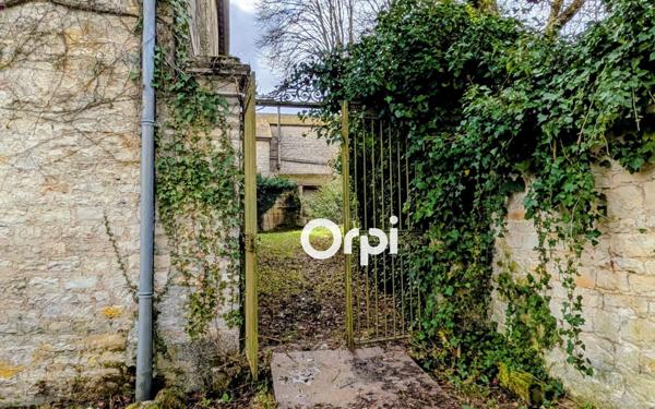 Maison à vendre    13 pièces •  Laferté-sur-Aube