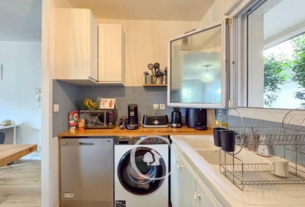 Bruges (33520) APPARTEMENT T2 MEUBLÉ - TERRASSE - CLIMATISATION - PARKING