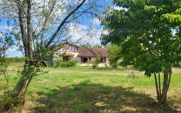 Maison à vendre    4 pièces •  Grenade-sur-l'Adour