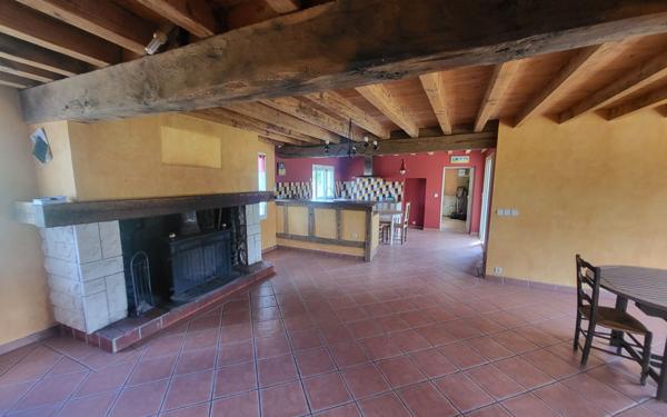 Maison à vendre    4 pièces •  Grenade-sur-l'Adour