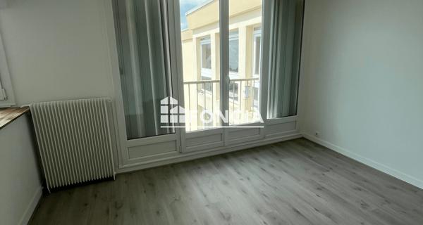 Location Studio 30.57 m² - Le Plessis-trévise 94420