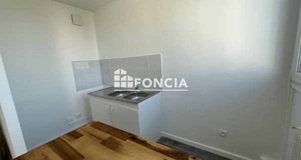 Location Studio 30.57 m² - Le Plessis-trévise 94420
