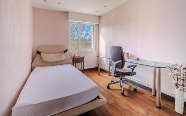 Appartement à vendre    4 pièces • 93 m2 Villers-lès-Nancy