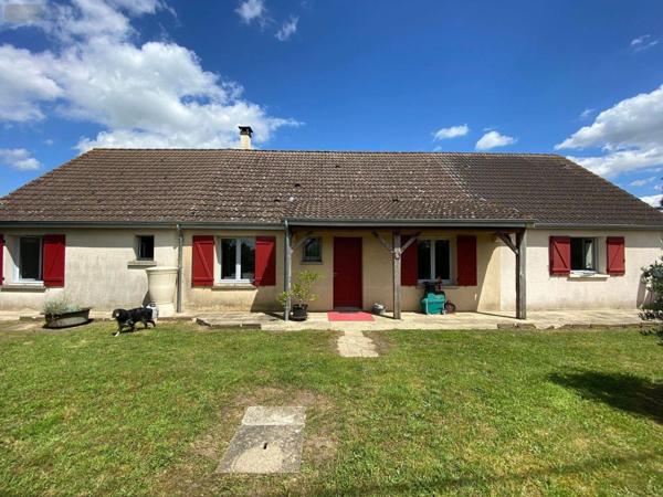 Maison rurale à vendre à Aubigné-Racan dans la Sarthe (72800), ref : MAIS/0071