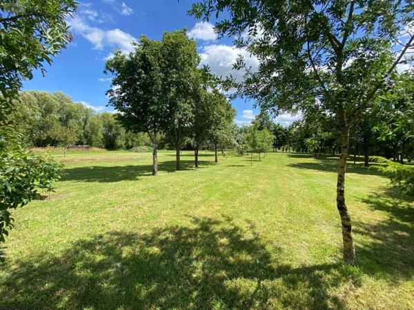 Maison rurale à vendre à Aubigné-Racan dans la Sarthe (72800), ref : MAIS/0071