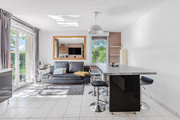 Beau T3 de 2002 avec jardin