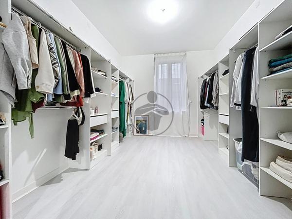Vente Maison de ville 6 pièces 158 m2 à Saint-Quentin