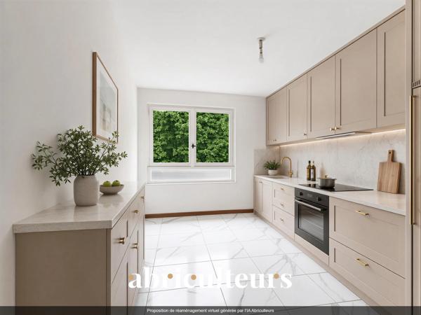Appartement comprenant balcon, cave + parking en vente à Versailles Clagny-Glatigny (78000)