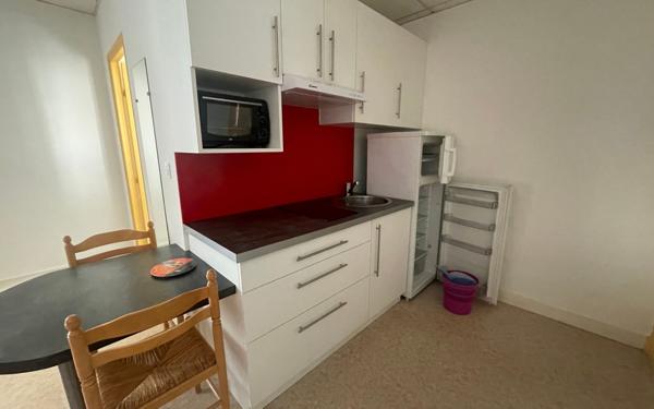 Appartement à louer    1 pièce •  Dax