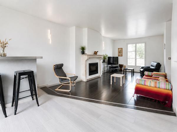 Maison 6 pièces - 209 m² sur un terrain de 1101 m²