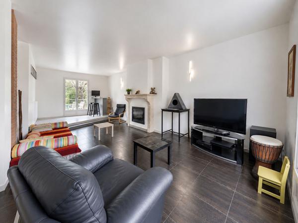 Maison 6 pièces - 209 m² sur un terrain de 1101 m²