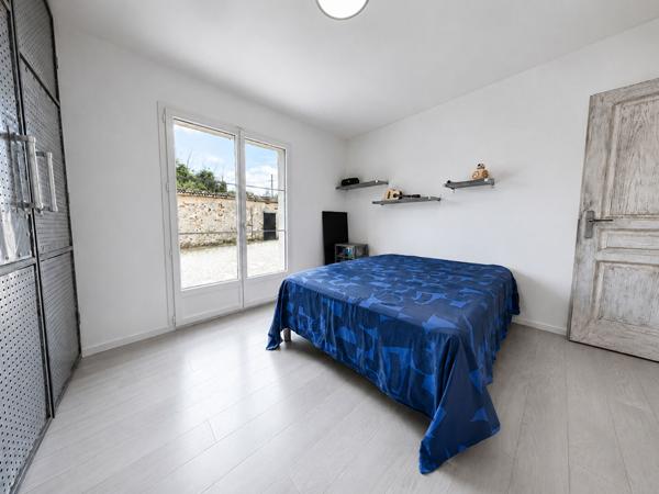 Maison 6 pièces - 209 m² sur un terrain de 1101 m²