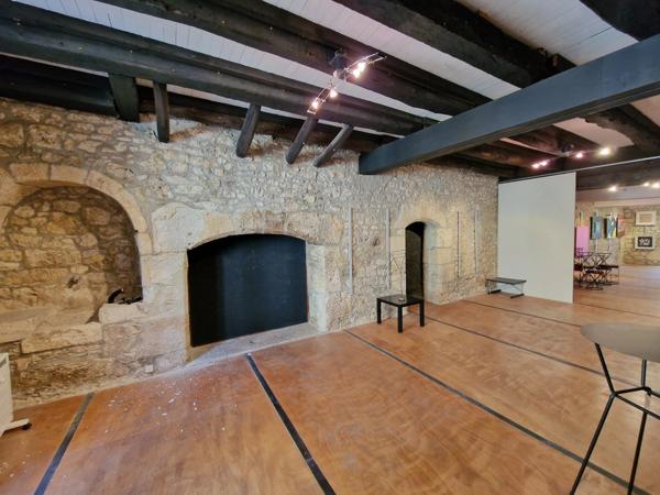 Maison de ville spacieuse avec beaucoup de caractère