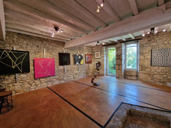 Maison de ville spacieuse avec beaucoup de caractère
