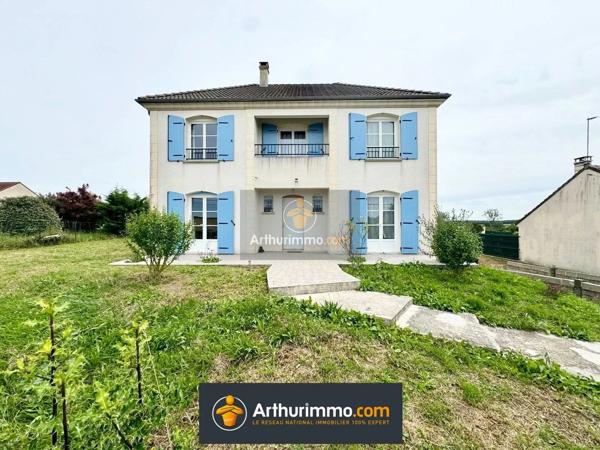 Vente                                                      Maison
                        
                     7 pièces                      148 m2                     à Jouy-le-Châtel